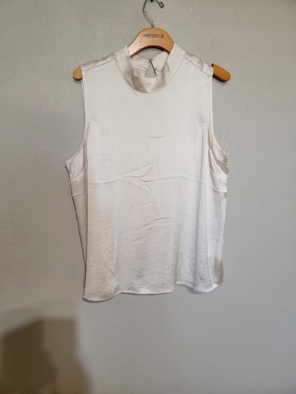 Sleeveless Mock Neck Top - White